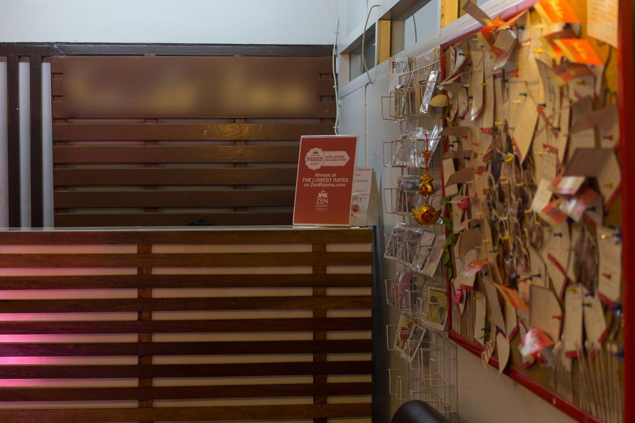 Zen Rooms Damrongrak Road Банкок Екстериор снимка